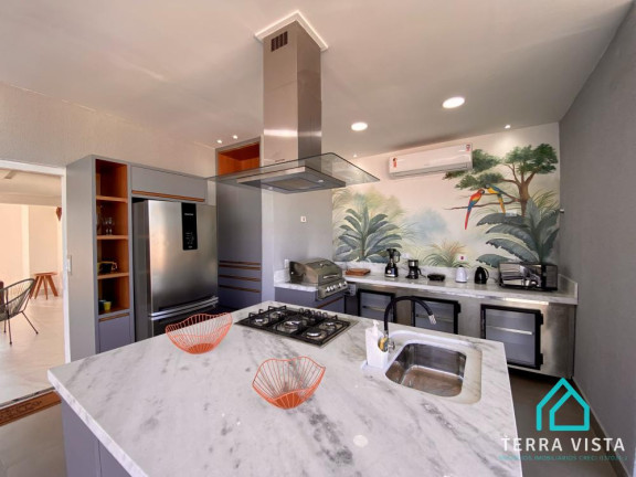 Apartamento com 3 Quartos à Venda, 233 m² em Centro - Ubatuba