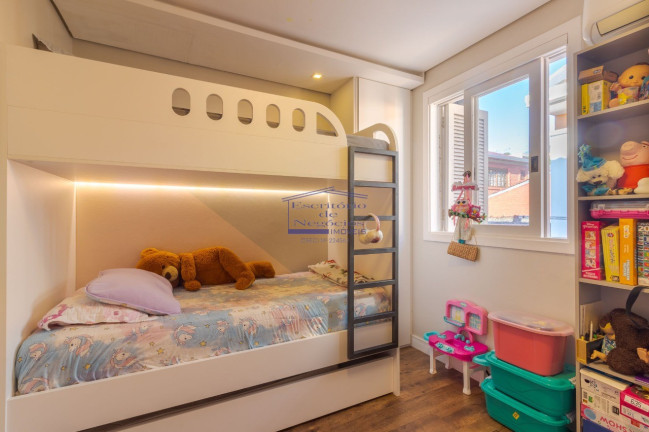 Imagem Casa com 3 Quartos à Venda, 105 m² em Tristeza - Porto Alegre Imagem Casa com 3 Quartos à Venda, 105 m² em Tristeza - Porto Alegre