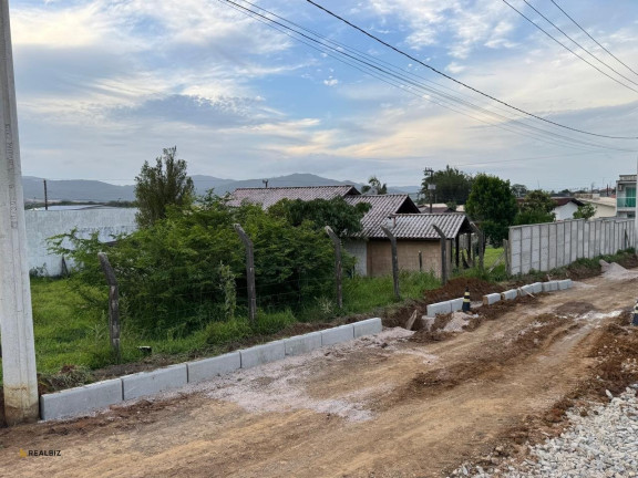 Imagem Terreno à Venda, 569 m² em Areias Do Meio - Governador Celso Ramos