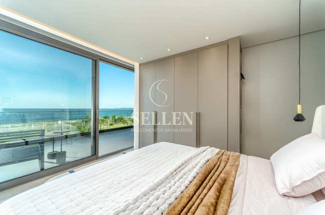 Imagem Casa com 5 Quartos à Venda, 448 m² em Praia Do Estaleiro - Balneário Camboriú
