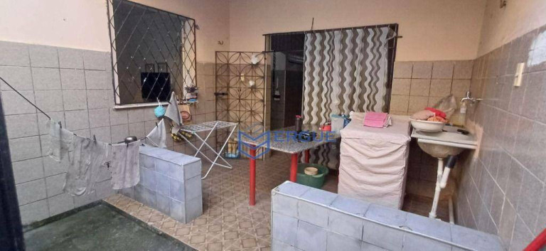 Imagem Casa com 5 Quartos à Venda, 180 m² em Prefeito José Walter - Fortaleza Imagem Casa com 5 Quartos à Venda, 180 m² em Prefeito José Walter - Fortaleza