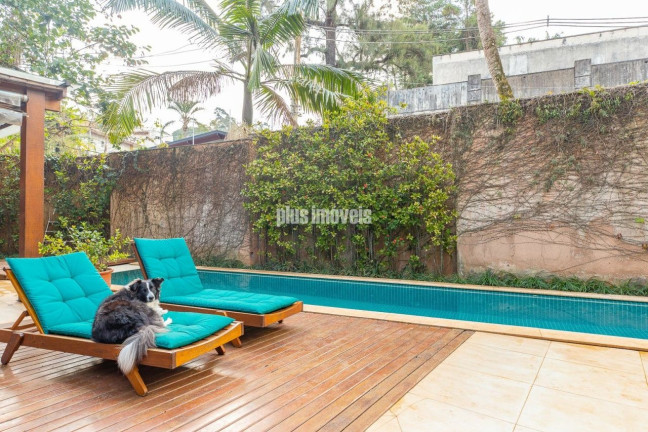 Imagem Casa com 5 Quartos à Venda, 1.200 m² em Morumbi - São Paulo Imagem Casa com 5 Quartos à Venda, 1.200 m² em Morumbi - São Paulo