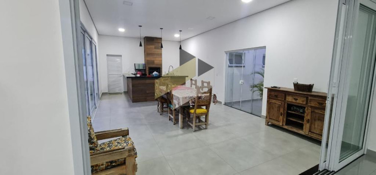 Imagem Casa com 4 Quartos à Venda, 320 m² em Jardim Novo Mundo - Sorocaba Imagem Casa com 4 Quartos à Venda, 320 m² em Jardim Novo Mundo - Sorocaba
