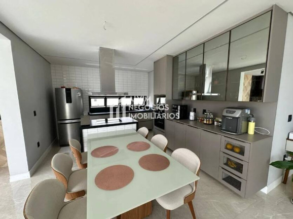 Imagem Sobrado com 3 Quartos à Venda, 283 m² em Loteamento Verana - São José Dos Campos