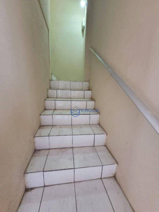 Imagem Casa com 5 Quartos à Venda, 230 m² em Maraponga - Fortaleza Imagem Casa com 5 Quartos à Venda, 230 m² em Maraponga - Fortaleza