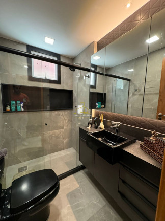 Imagem Imóvel com 4 Quartos à Venda, 167 m² em Jardim Camburi - Vitória Imagem Imóvel com 4 Quartos à Venda, 167 m² em Jardim Camburi - Vitória