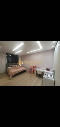 Imagem Casa com 5 Quartos à Venda, 323 m² em Vespasiano Imagem Casa com 5 Quartos à Venda, 323 m² em Vespasiano