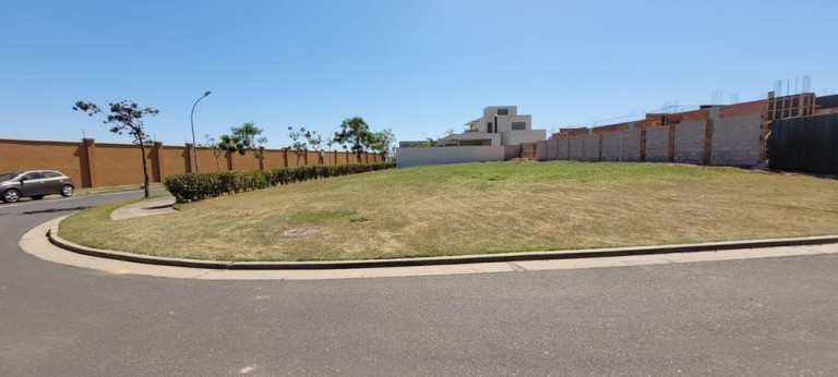 Imagem Terreno à Venda, 537 m² em Alphaville Dom Pedro - Campinas Imagem Terreno à Venda, 537 m² em Alphaville Dom Pedro - Campinas