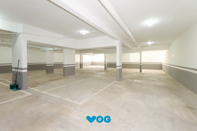 Imagem Imóvel com 2 Quartos à Venda, 63 m² em Petrópolis - Porto Alegre Imagem Imóvel com 2 Quartos à Venda, 63 m² em Petrópolis - Porto Alegre