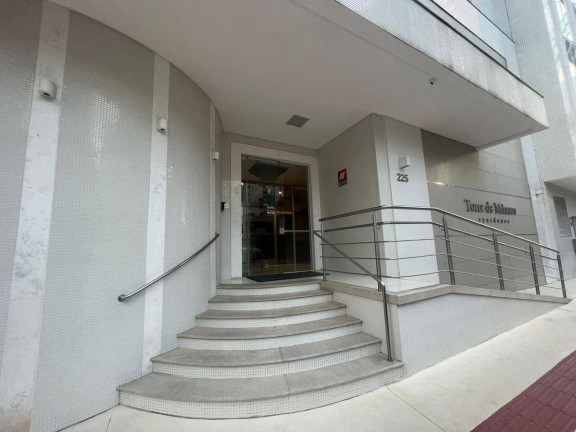 Imagem Apartamento com 3 Quartos à Venda, 128 m² em Pioneiros - Balneário Camboriú Imagem Apartamento com 3 Quartos à Venda, 128 m² em Pioneiros - Balneário Camboriú
