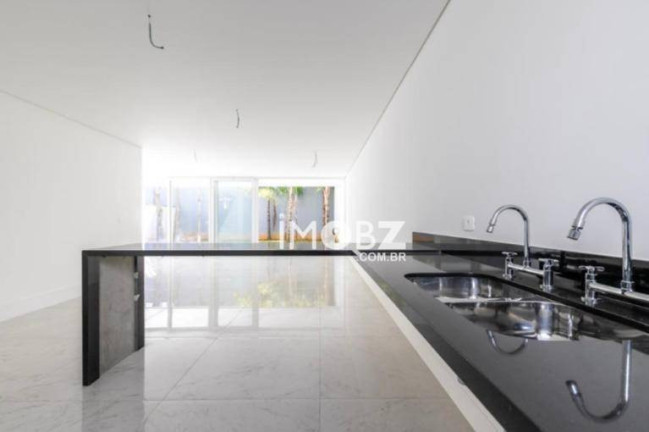 Imagem Imóvel com 4 Quartos à Venda, 483 m² em Chácara Santo Antônio - São Paulo Imagem Imóvel com 4 Quartos à Venda, 483 m² em Chácara Santo Antônio - São Paulo