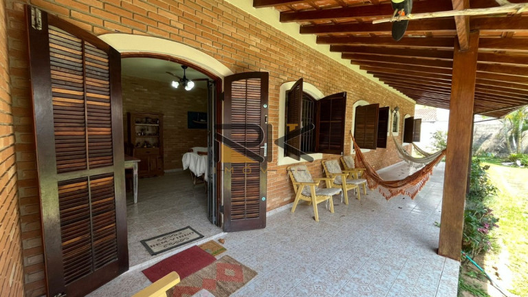 Imagem Casa com 2 Quartos à Venda, 110 m² em Barra Da Lagoa - Ubatuba Imagem Casa com 2 Quartos à Venda, 110 m² em Barra Da Lagoa - Ubatuba