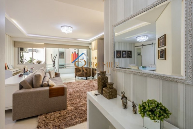 Apartamento com 3 Quartos à Venda, 148 m² em Centro - Florianópolis