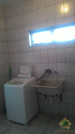 Imagem Sobrado com 4 Quartos à Venda, 192 m² em Parque Santa Clara - Guaratinguetá Imagem Sobrado com 4 Quartos à Venda, 192 m² em Parque Santa Clara - Guaratinguetá