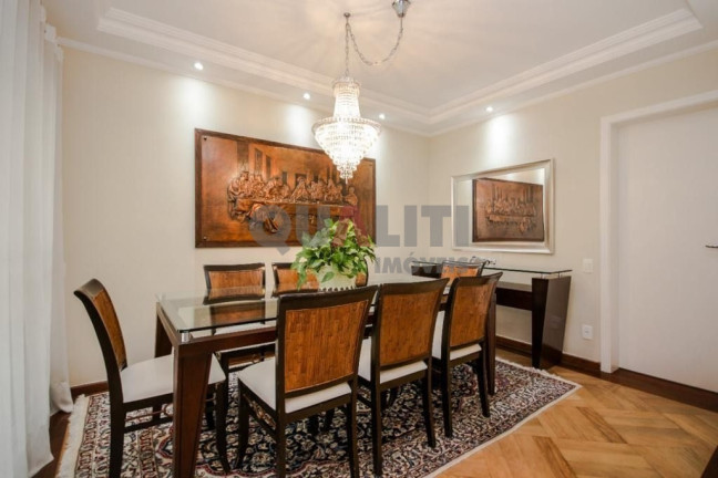 Imagem Apartamento com 4 Quartos à Venda, 195 m² em Moema - São Paulo