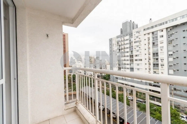 Imagem Apartamento com 2 Quartos à Venda, 61 m² em Passo Da Areia - Porto Alegre Imagem Apartamento com 2 Quartos à Venda, 61 m² em Passo Da Areia - Porto Alegre