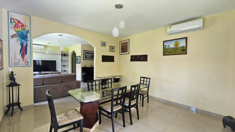 Imagem Casa com 4 Quartos à Venda, 1.600 m² em Flores - Manaus Imagem Casa com 4 Quartos à Venda, 1.600 m² em Flores - Manaus