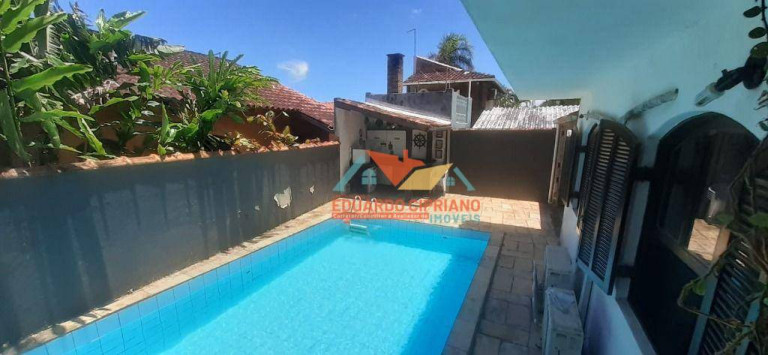 Casa com 3 Quartos à Venda, 180 m² em Massaguaçu - Caraguatatuba