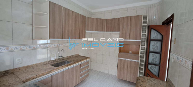 Imagem Casa com 3 Quartos à Venda, 194 m² em Canto Do Forte - Praia Grande