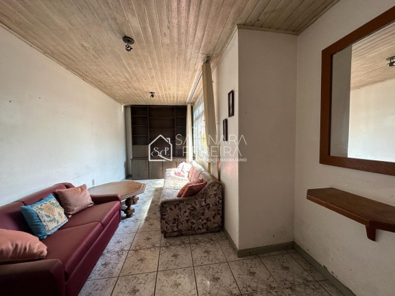 Imagem Casa com 5 Quartos à Venda, 130 m² em Capoeiras - Florianópolis