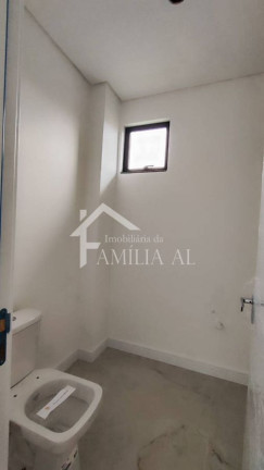 Imagem Casa com 1 Quarto à Venda, 152 m² em Bom Retiro - Joinville Imagem Casa com 1 Quarto à Venda, 152 m² em Bom Retiro - Joinville