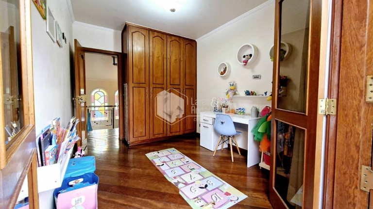 Imagem Casa com 3 Quartos à Venda, 310 m² em Tremembé - São Paulo Imagem Casa com 3 Quartos à Venda, 310 m² em Tremembé - São Paulo
