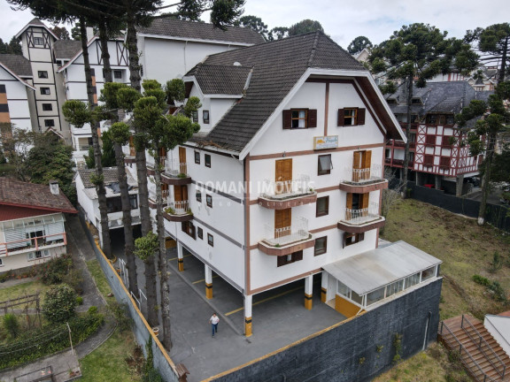 Imagem Imóvel com 32 Quartos à Venda, 800 m² em Região De Capivari - Campos Do Jordão Imagem Imóvel com 32 Quartos à Venda, 800 m² em Região De Capivari - Campos Do Jordão