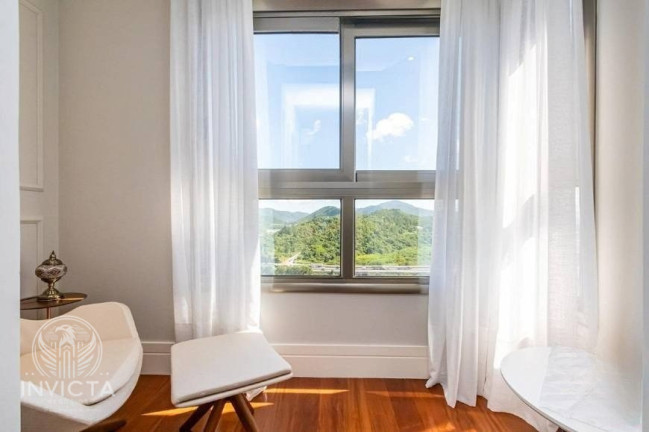 Imagem Apartamento com 5 Quartos à Venda, 256 m² em Barra Sul - Balneário Camboriú Imagem Apartamento com 5 Quartos à Venda, 256 m² em Barra Sul - Balneário Camboriú