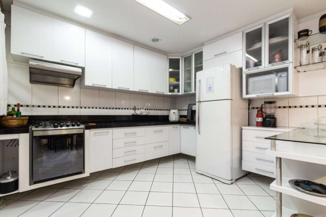Imagem Casa com 3 Quartos à Venda, 230 m² em Parque São Domingos - São Paulo Imagem Casa com 3 Quartos à Venda, 230 m² em Parque São Domingos - São Paulo