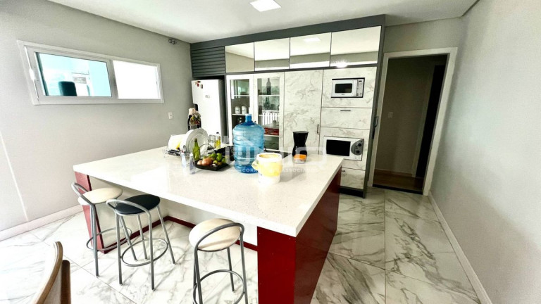 Imagem Casa com 3 Quartos à Venda, 275 m² em Jardim Primavera - Pato Branco