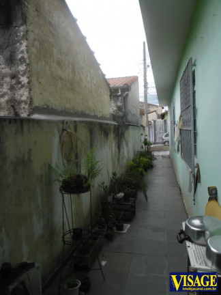 Imagem Casa com 3 Quartos à Venda, 199 m² em Pq. Itamaraty - Jacareí Imagem Casa com 3 Quartos à Venda, 199 m² em Pq. Itamaraty - Jacareí
