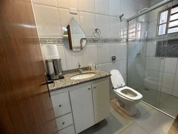 Imagem Sobrado com 4 Quartos à Venda, 292 m² em Chácara Cachoeira - Campo Grande Imagem Sobrado com 4 Quartos à Venda, 292 m² em Chácara Cachoeira - Campo Grande