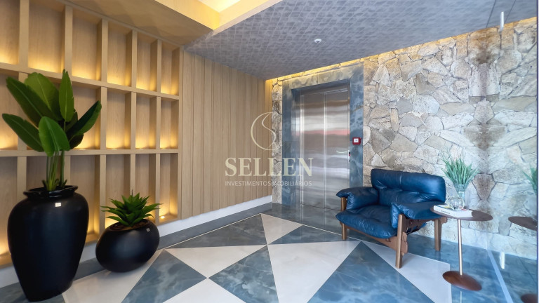 Imagem Apartamento com 4 Quartos à Venda, 132 m² em Centro - Balneário Camboriú Imagem Apartamento com 4 Quartos à Venda, 132 m² em Centro - Balneário Camboriú
