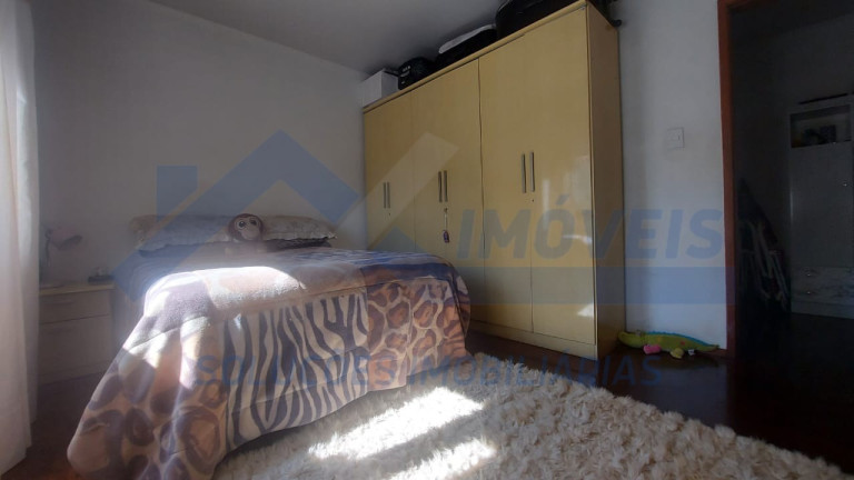 Imagem Imóvel com 3 Quartos à Venda, 82 m² em Jardim Lindóia - Porto Alegre