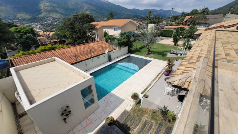 Imagem Casa com 5 Quartos à Venda, 318 m² em Vila Petrópolis - Atibaia Imagem Casa com 5 Quartos à Venda, 318 m² em Vila Petrópolis - Atibaia
