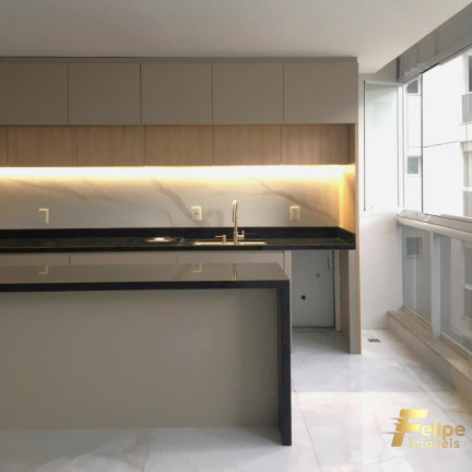 Imagem Imóvel com 3 Quartos à Venda, 115 m² em Praia Da Costa - Vila Velha Imagem Imóvel com 3 Quartos à Venda, 115 m² em Praia Da Costa - Vila Velha