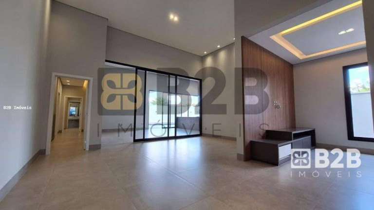 Casa com 4 Quartos à Venda, 282 m² em Villaggio I - Bauru