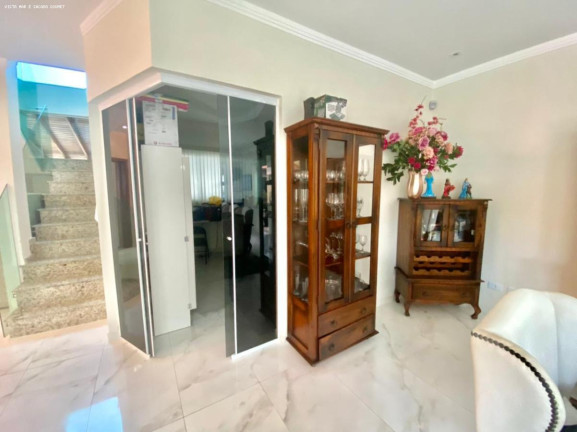 Imagem Casa com 4 Quartos à Venda, 351 m² em Balneario Florida - Praia Grande Imagem Casa com 4 Quartos à Venda, 351 m² em Balneario Florida - Praia Grande