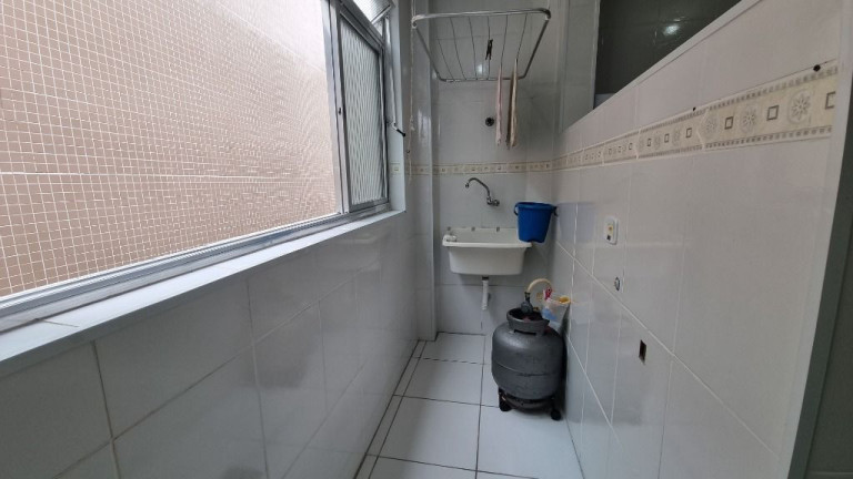 Imagem Apartamento com 2 Quartos à Venda, 65 m² em Astúrias - Guarujá