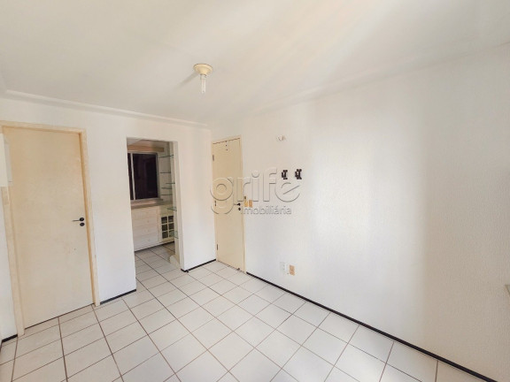 Imagem Apartamento com 3 Quartos à Venda, 54 m² em Jóquei Clube - Fortaleza