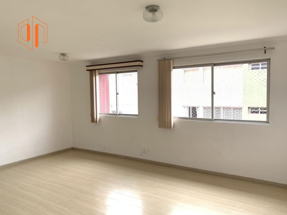 Imagem Apartamento com 2 Quartos à Venda, 72 m² em água Verde - Curitiba
