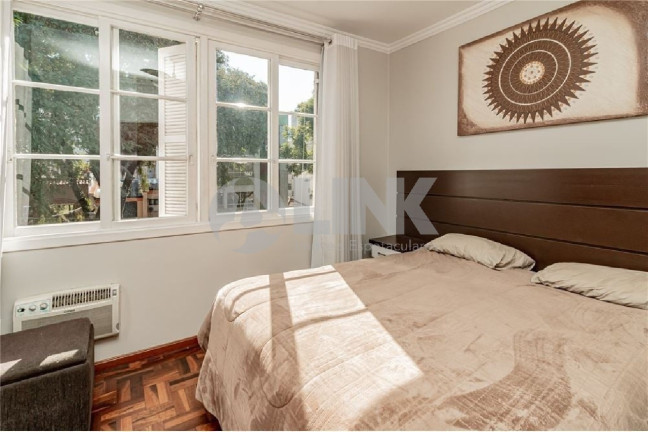 Imagem Apartamento com 1 Quarto à Venda, 37 m² em Petrópolis - Porto Alegre