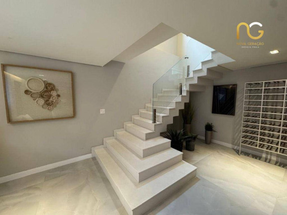 Imagem Casa com 3 Quartos à Venda, 425 m² em Canto Do Forte - Praia Grande Imagem Casa com 3 Quartos à Venda, 425 m² em Canto Do Forte - Praia Grande