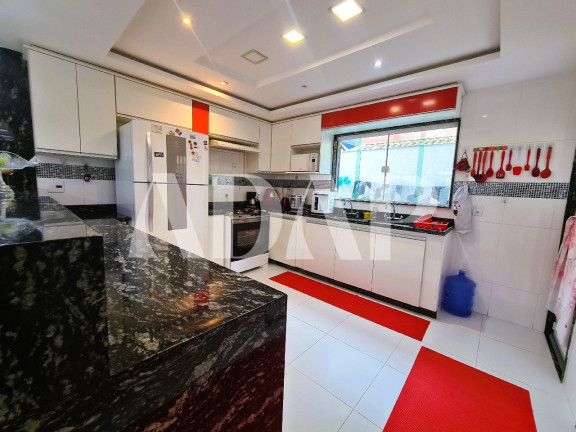 Imagem Casa com 4 Quartos à Venda, 450 m² em Vargem Pequena - Rio De Janeiro Imagem Casa com 4 Quartos à Venda, 450 m² em Vargem Pequena - Rio De Janeiro