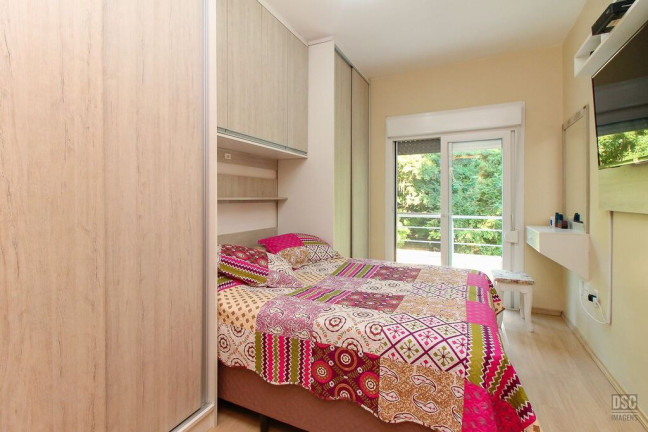 Imagem Casa de Condomínio com 3 Quartos à Venda, 132 m² em Hípica - Porto Alegre