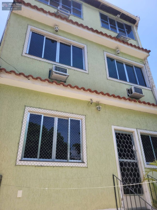 Imagem Casa com 6 Quartos à Venda, 190 m² em Taquara - Rio De Janeiro Imagem Casa com 6 Quartos à Venda, 190 m² em Taquara - Rio De Janeiro