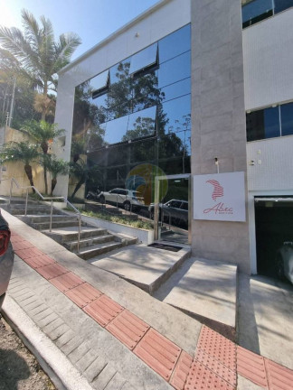 Sala Comercial à Venda, 243 m² em Pioneiros - Balneário Camboriú