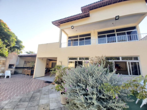 Casa com 4 Quartos à Venda, 308 m² em Sapiranga - Fortaleza