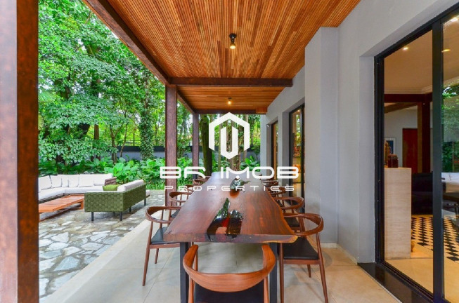 Imagem Casa com 4 Quartos à Venda, 1.117 m² em Jardim América - São Paulo Imagem Casa com 4 Quartos à Venda, 1.117 m² em Jardim América - São Paulo