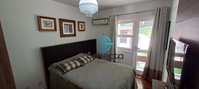 Imagem Casa com 3 Quartos à Venda, 350 m² em Itaipu - Niterói